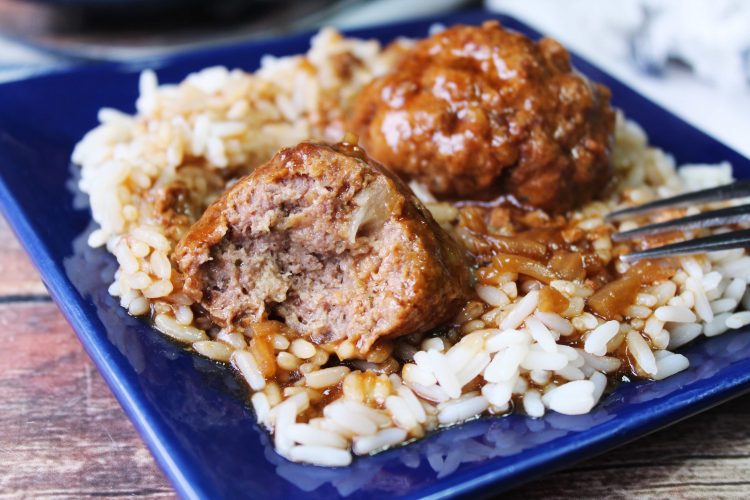 Gehaktballen en bruine jus Creative Saplings