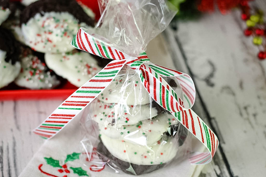 Double Chocolate mint Cookie as a gift
