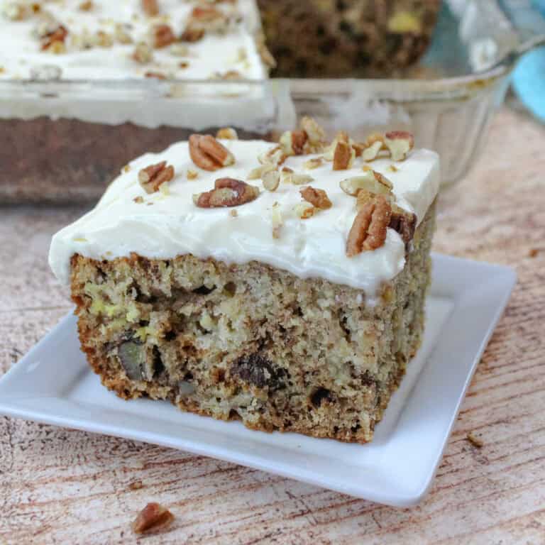 Easy Hummingbird Cake