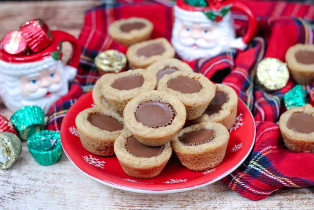 Easy Peanut Butter Cup Cookies